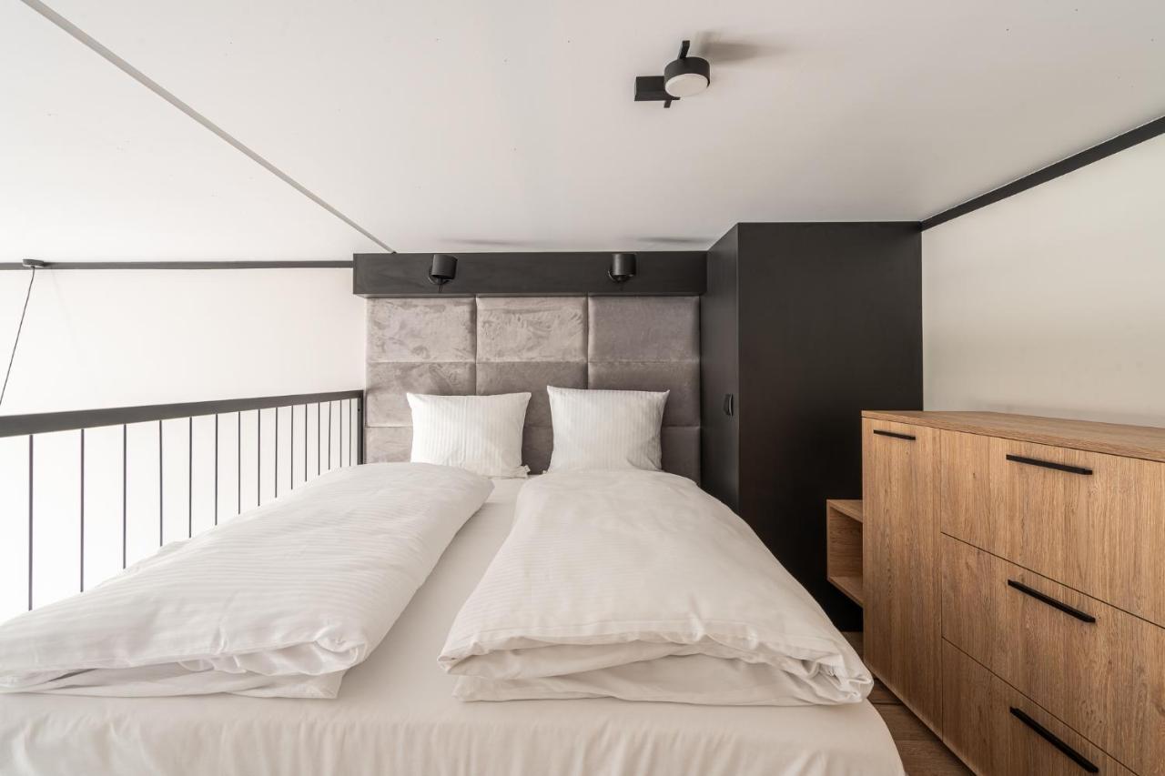 Rentplanet - Apartamenty Zarembowicza Wrocław Eksteriør billede